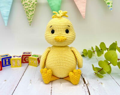 Free Amigurumi Crochet Chicken Pattern