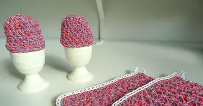 Your Favorite Egg Warmers – Free Crochet Pattern