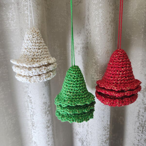 Tiered Tree Christmas Ornament 