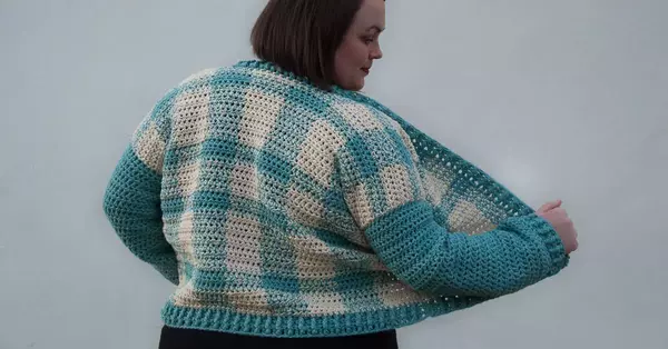 Plaid Crochet Cardigan – Free Crochet Pattern