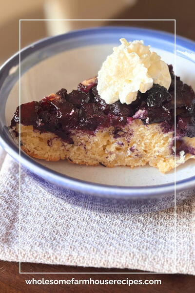 Oven-baked Blueberry Pancake With Caramelized Brown Sugar