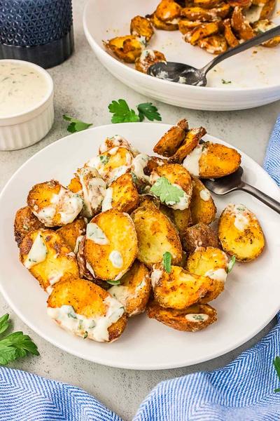 Roasted Red Skin Potatoes With Garlic Sauce