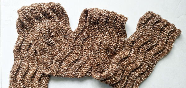 Easy Crochet Textured Ripple Tweed Scarf