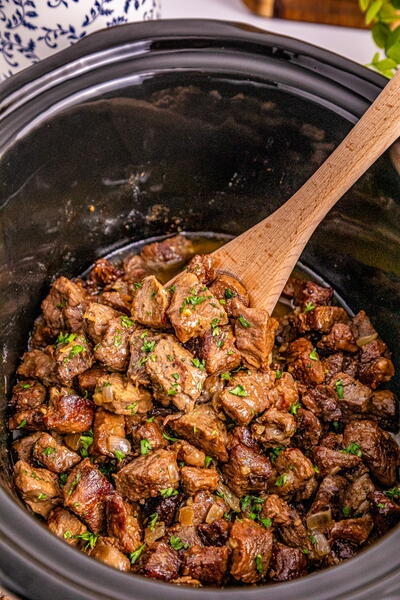 Slow Cooker Garlic Steak Bites