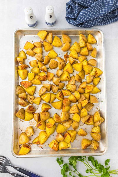 Crispy Roasted Yellow Potatoes