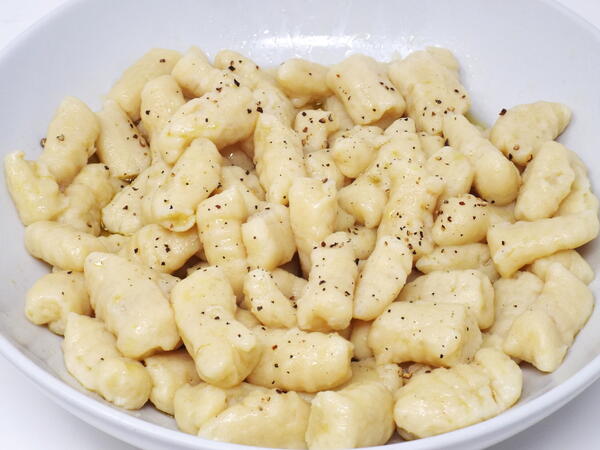 Baked Potato Gnocchi With Garlic Olive Oil