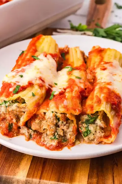Stuffed Manicotti (with Italian Sausage And Cheese)
