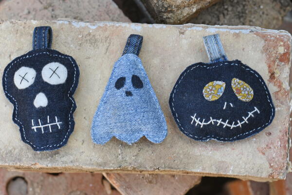 Halloween Keychains Denim