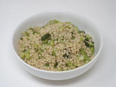 Easy Broccoli And Garlic Couscous