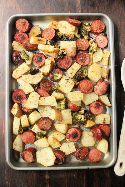 Sheet Pan Kielbasa Potatoes And Broccoli