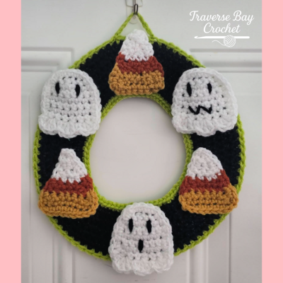 Halloween Ghost Wreath