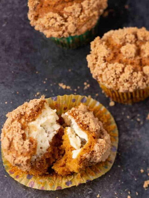 Not-too-sweet Pumpkin Cream Cheese Muffins